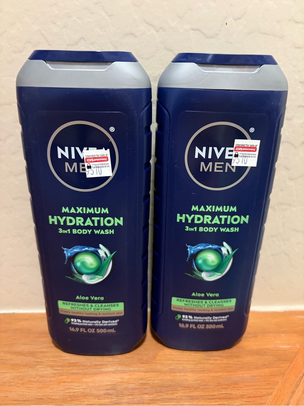 NIVEA Men Maximum Hydration 3-in-1 Body Wash - Blue